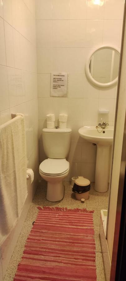 Quarto1 Com Wc Privado E Cozinha Partilhada Ponta Delgada Extérieur photo